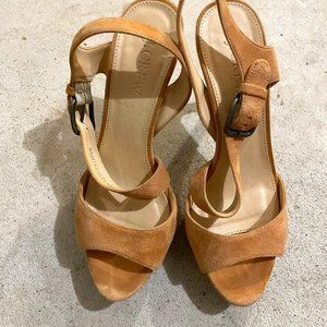 Made in Italy Suede Vamp Platform Sandal Size 6